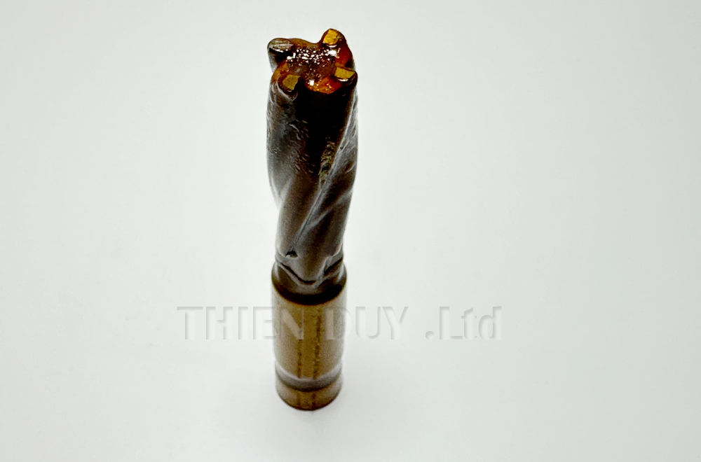Dao phay ngón hợp kim K20N(LONG Hight SPIRAL)15x52x16x130 - NICHIALOY