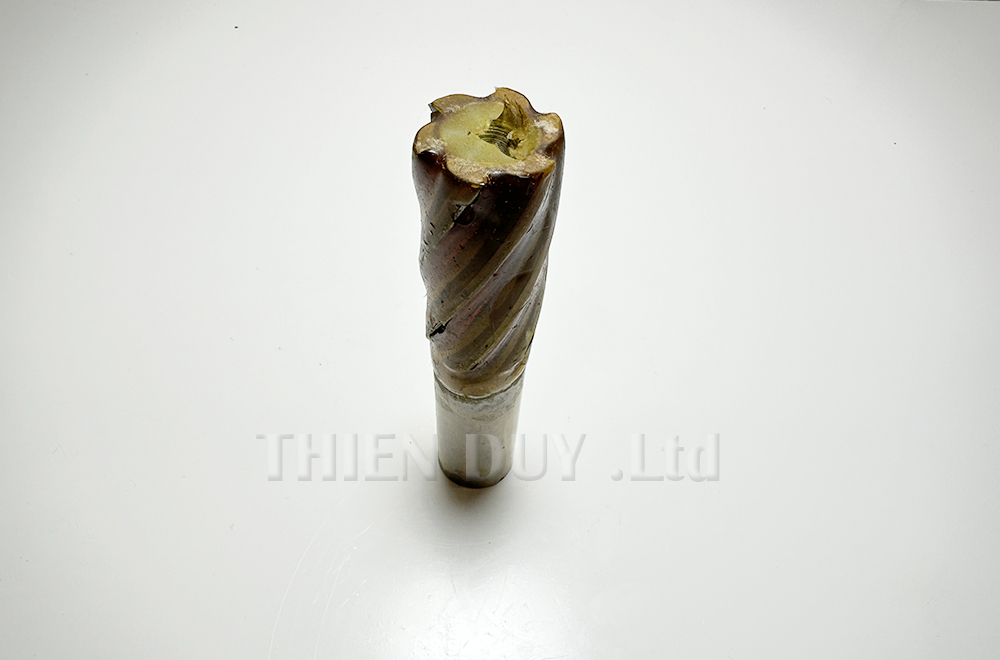 Dao phay ngón thép gió COMOL C-7 1606-28x25 - HANITA - D28